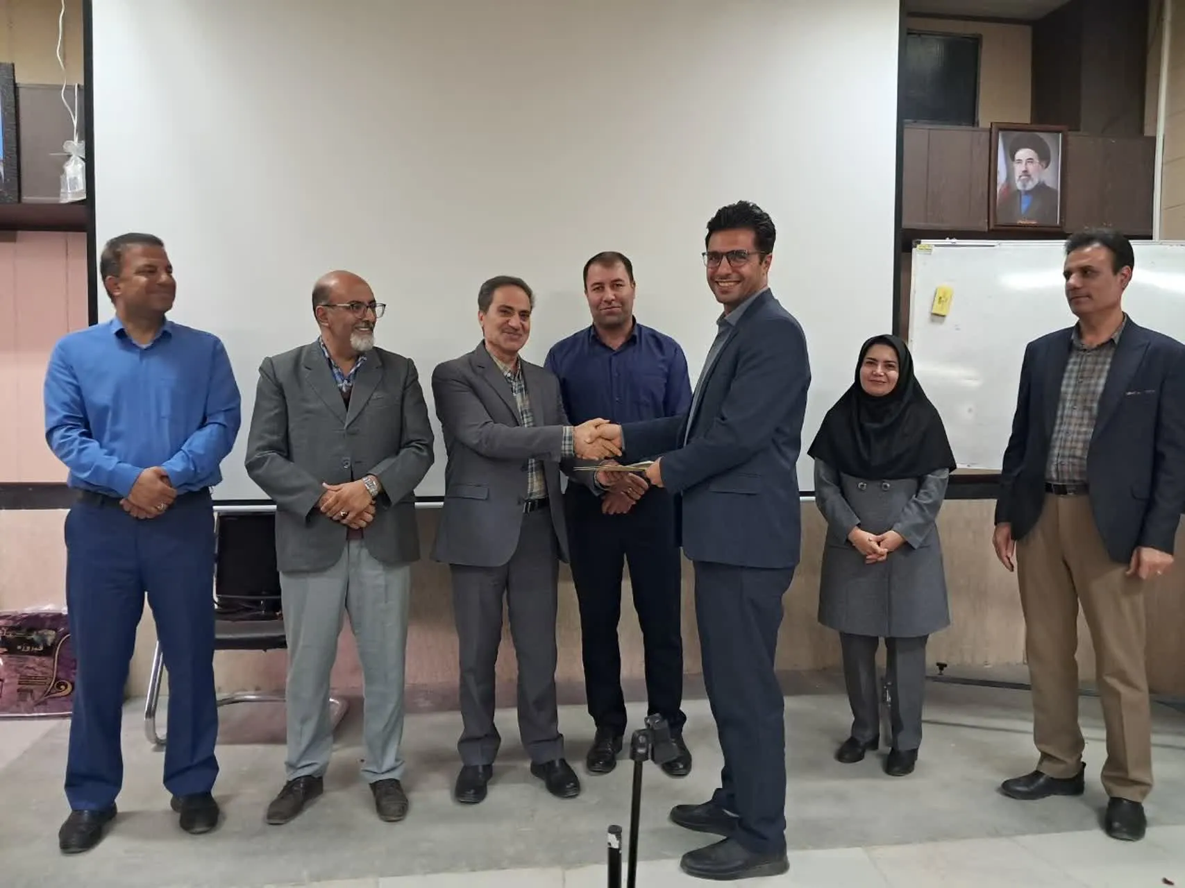 برگزاری مراسم تودیع و معارفه مدیر حراست شبکه بهداشت و درمان شهرستان فامنین